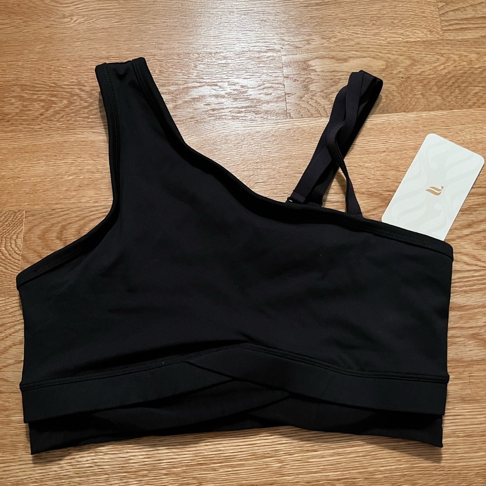 Fabletics one shoulder sports bra size M NYT